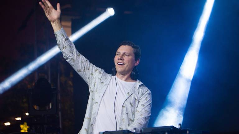 DJ Tiësto staat op 5 juni op 7th Sunday Festival.