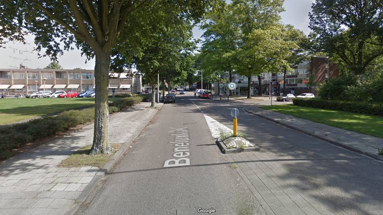 De man werd aangehouden aan de Beneluxlaan (foto: Google Maps). 