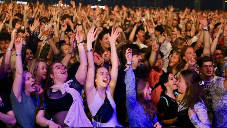 Festeggiare!  (foto: Lobke Kapteijns).