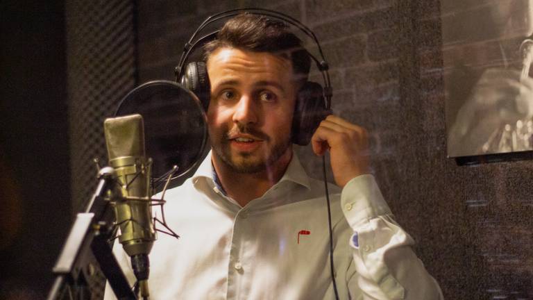 Marcel Remco, zanger van het nummer van Vindkracht13 (foto: Vindkracht13)