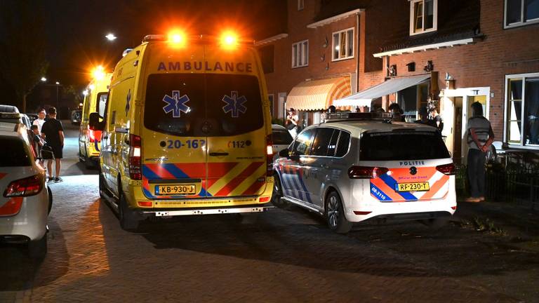 Een man is gewond geraakt bij een steekpartij in Breda (foto: Perry Roovers - SQ Vision). 