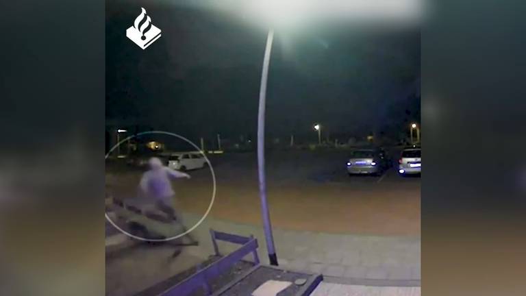 Explosie bij huis in Deurne: dader staat op camerabeelden