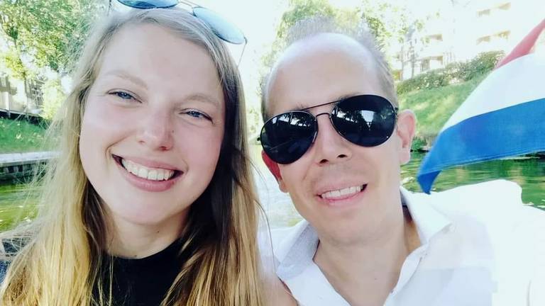 Goede vriend van vermiste Sanne: 'Ik weiger te geloven dat ze dood is'