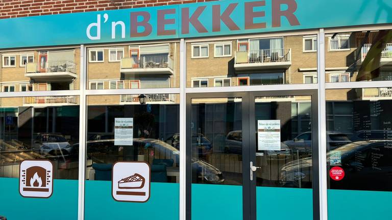 Bakkerij d'n  Bekker is failliet door de hoge energiekosten (foto: Peter Linders).