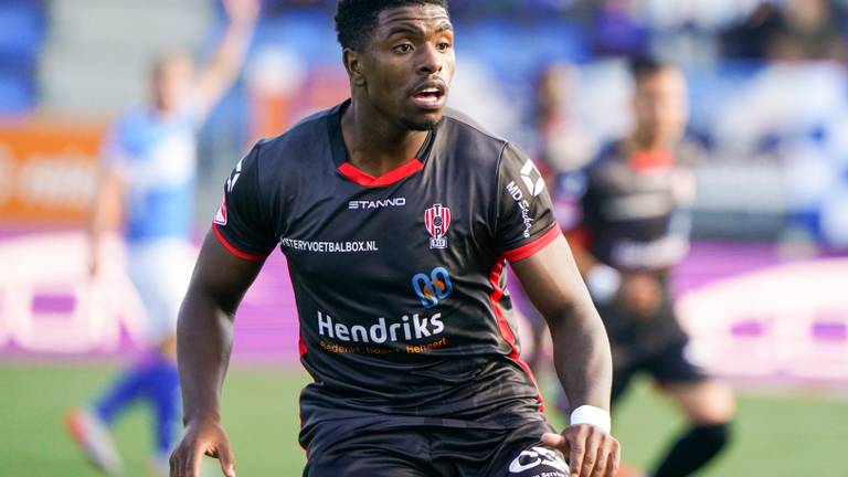 Toshio Lake in actie voor TOP Oss ( Archieffoto: Orange Pictures)