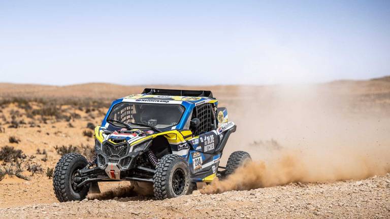 Anja van Loon debuteert in de Dakar Rally.