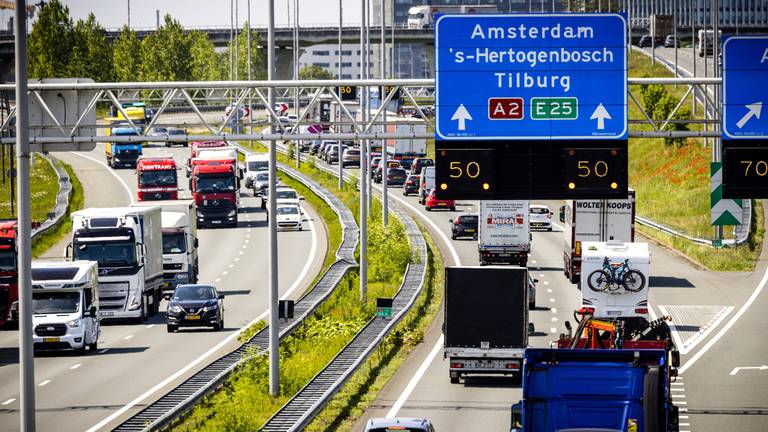 Fileleed op de A2 (foto: ANP).