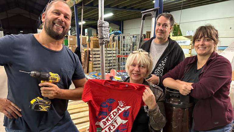 Vrijwilligers Joris, Babs, Koen en Thalassa van Breda Barst.