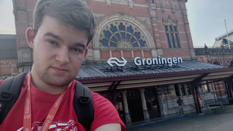 Marijn (20) is kampioen treinreizen met bijna 1000 kilometer in 12 uur