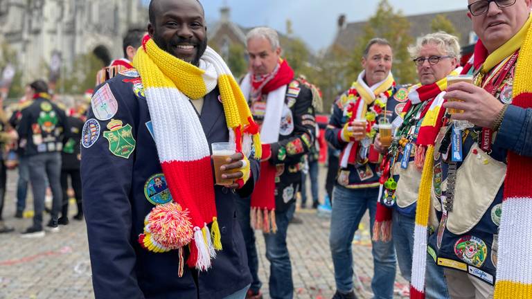 Zo zag de start van het nieuwe carnavalsjaar er in Oeteldonk uit