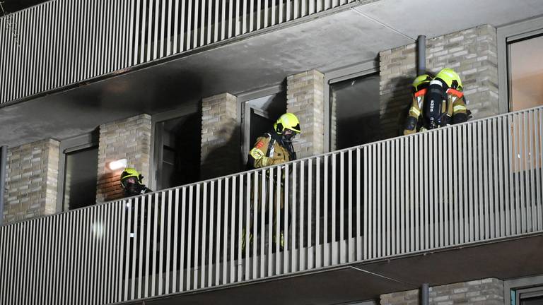 Appartementen ontruimd na brand, bewoner verdacht van brandstichting