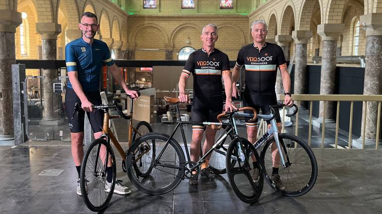 Drie van de vijf initiatiefnemers: rechts Richard Luiken en midden Walter Verweij (foto: Rogier van Son).