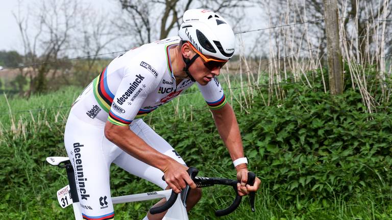 Mathieu van der Poel op de Keutenberg tijdens de Amstel Gold Race 2024. Foto: ANP.
