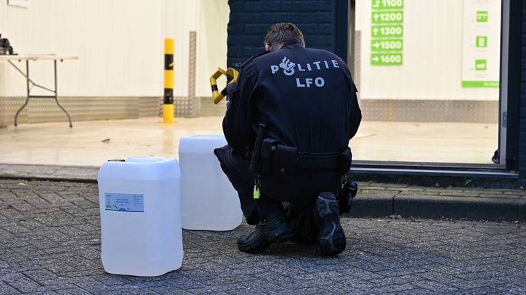 Vreemde geur in garagebox, hulpdiensten massaal uitgerukt
