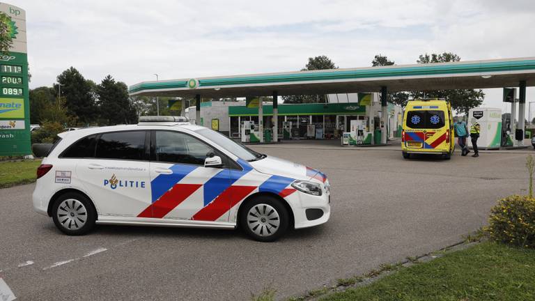 Gewonde schietpartij meldt zich bij tankstation: 'Bloedbad naast auto'