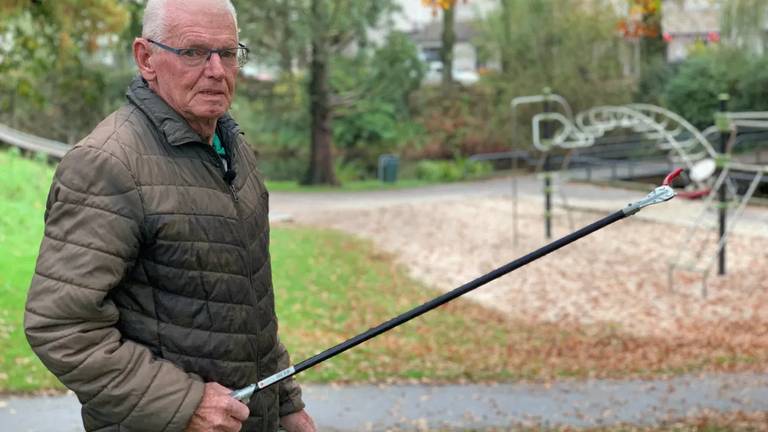 Theo vindt dickpics in speeltuin: 'Zitten we hier in een seksboetiek?'