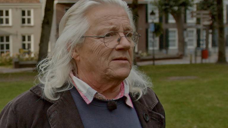 Zjef Naaijkens op de Vrijthof in Hilvarenbeek.