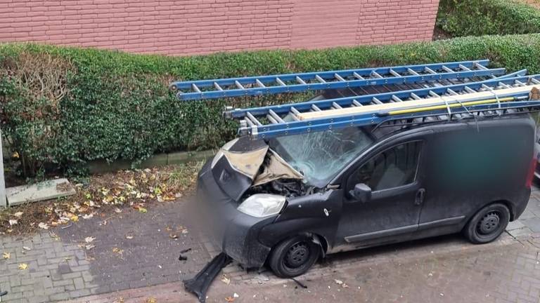 Opnieuw explosie bij dakdekker in Den Bosch, dag na aanhoudingen