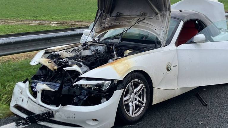 Een uur vertraging door ongeluk op A27, een rijbaan gesloten