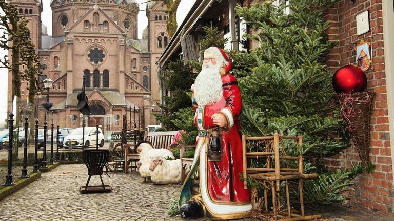 De iconische kerstman is plotseling verdwenen (foto: Herberghe de Coeckepanne).