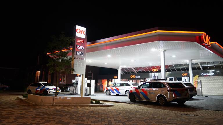 Het OK-tankstation in Heeswijk-Dinther, waar de man 18 september toesloeg (foto: Bart Meesters/SQ Vision).