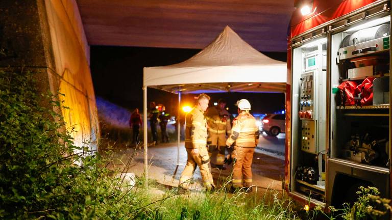 Voetganger overlijdt op A50 Uden