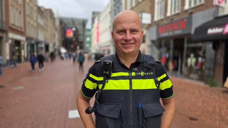 Politie Frans (foto: Noël van Hooft).