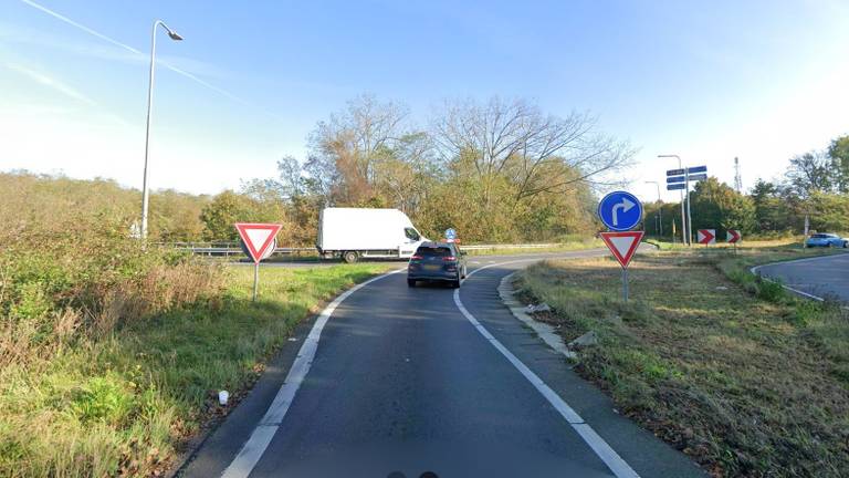 Rotonde het EI in Drunen (Foto: Google Maps.)