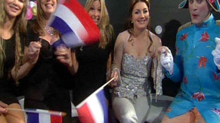 Sieneke in de halve finale van het Eurovisie Songfestival