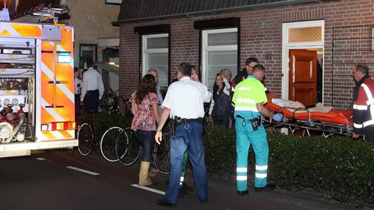 Gewonden door steekvlam uit gasbarbecue