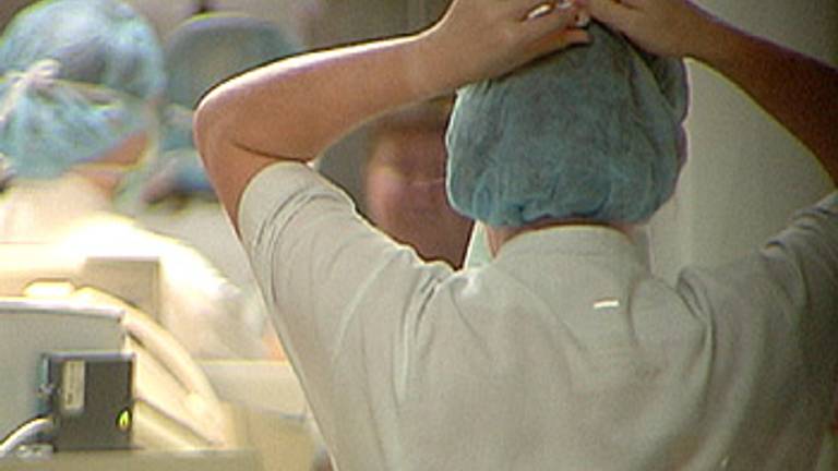 Medewerkers op de intensive care (foto: archief).