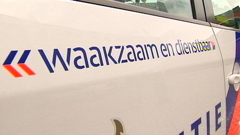 De politie hield de man aan.