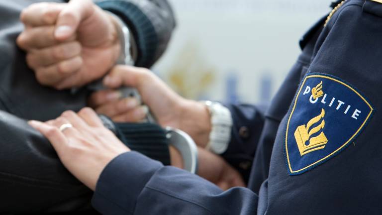 Drie mannen werden aangehouden. (Foto: ANP)