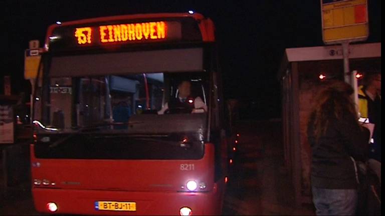 Bus met lijn 157 Eindhoven 720