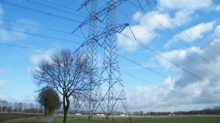 Hoe komt het hoogspanningstracé straks door West-Brabant?