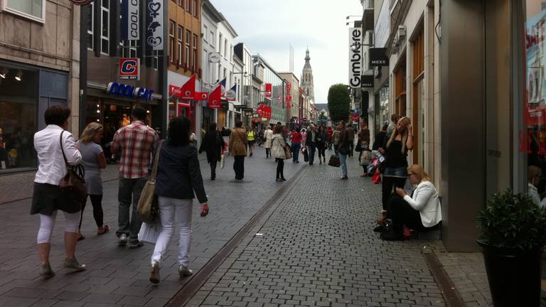 Winkelstraat in Breda.