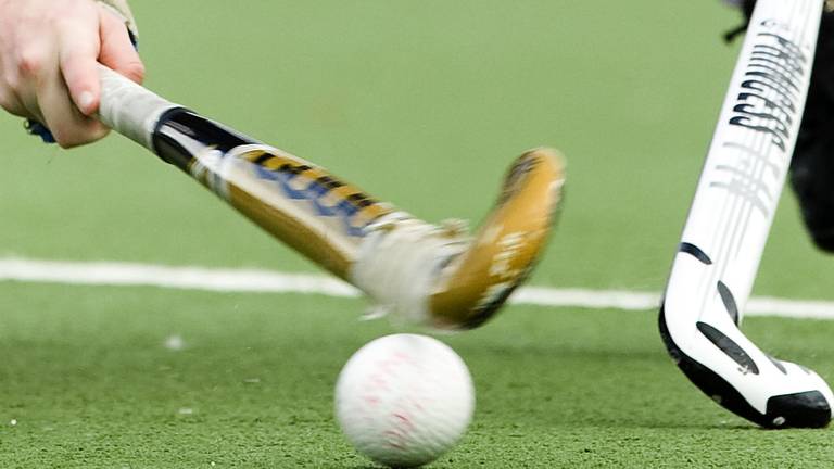 In tegenspraak Melodramatisch koper Bitjes in het hockey dichterbij dan ooit - Omroep Brabant