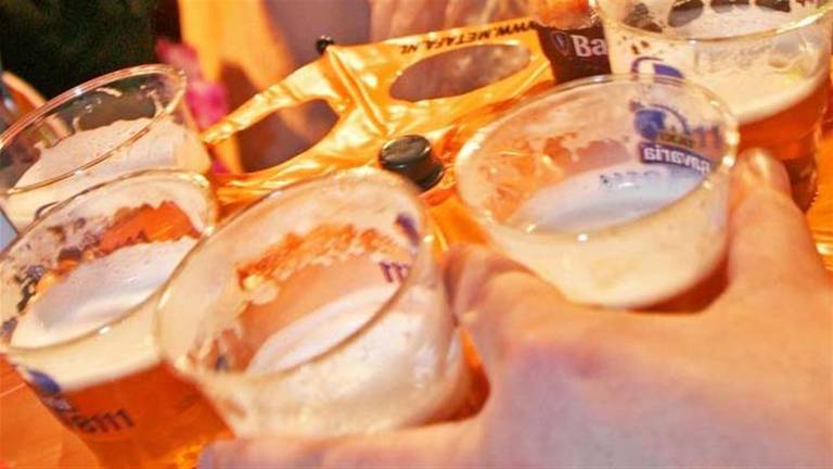 Negen tieners bewusteloos in Amphia ziekenhuis na te veel drinken met carnaval