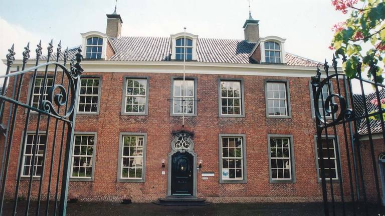 Ook in het Tongerlohuys in Roosendaal hangen twee schilderijen van dubieuze afkomst. (Archieffoto)