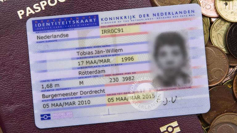 Gratis ID-kaart Eindhoven miljoen - Omroep