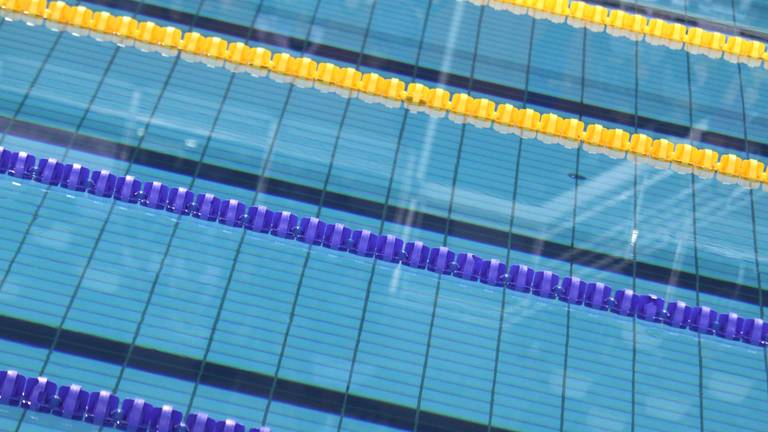 Advocaat zwemtrainer Dongen boos