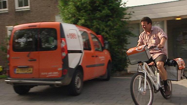 PostNL medewerkers protesteren