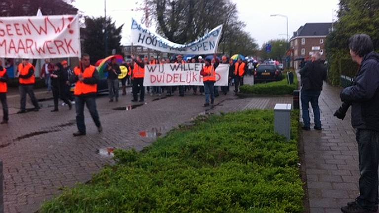 300 demonstranten in Grave (foto: Fred Meeuwsen)