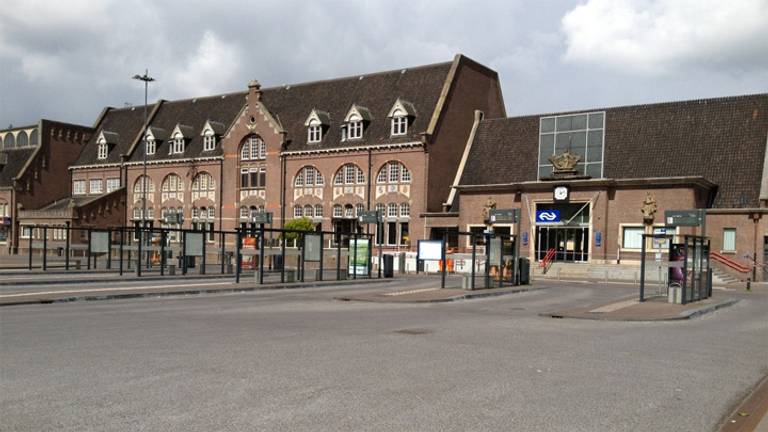Station Roosendaal is ontruimd.