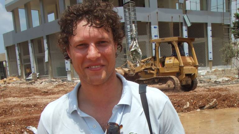 Oorlogsfotograaf Jeroen Oerlemans uit Vught doodgeschoten in Libië