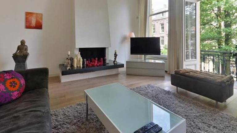 De woonkamer van het herenhuis