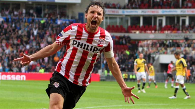 Mark van Bommel in het shirt van PSV (foto: ANP).