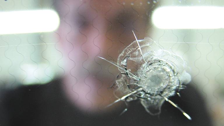 Autoruit ingeslagen (archieffoto)