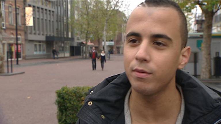 Gewoon Mounir Ambitieuze Rapper Uit Helmond Omroep Brabant