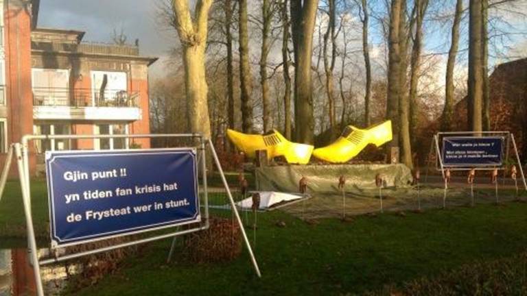 Het klompenpaar in Friesland (Foto: @Phoque48)